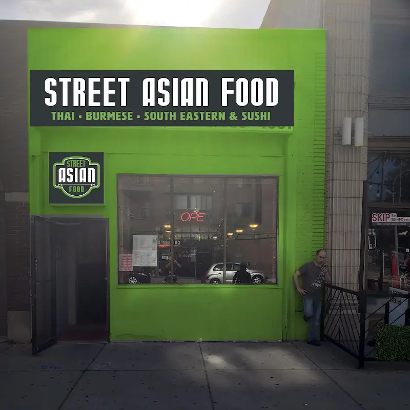 Fried Chicken Spring Roll