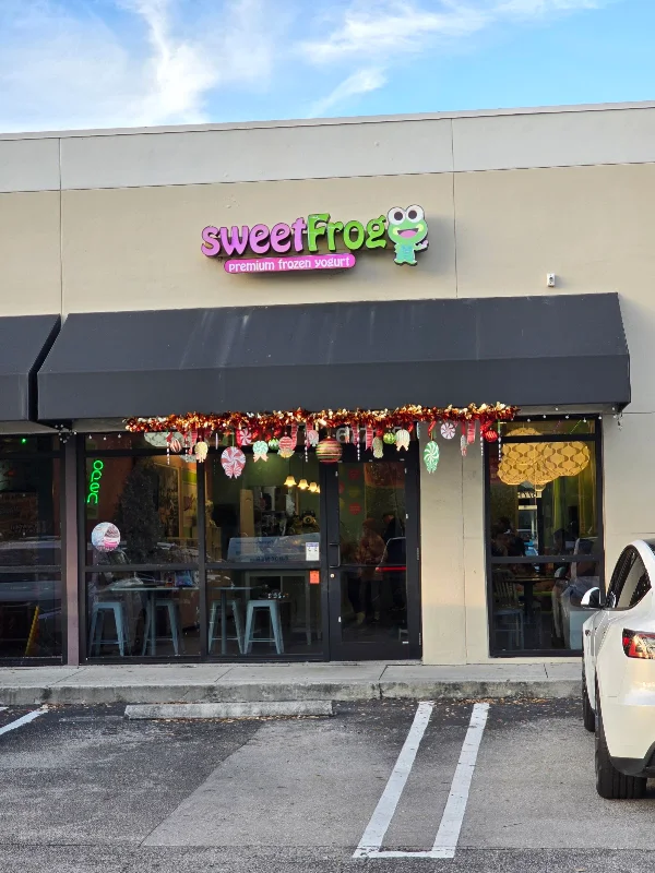 SweetFrog Premium Frozen Yogurt