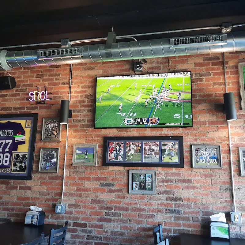ZaZa's Pub & Pizzeria