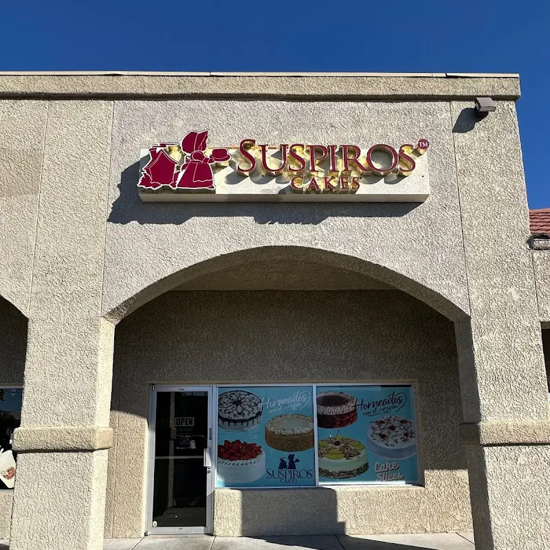 Suspiros Cakes - Tucson Campbell