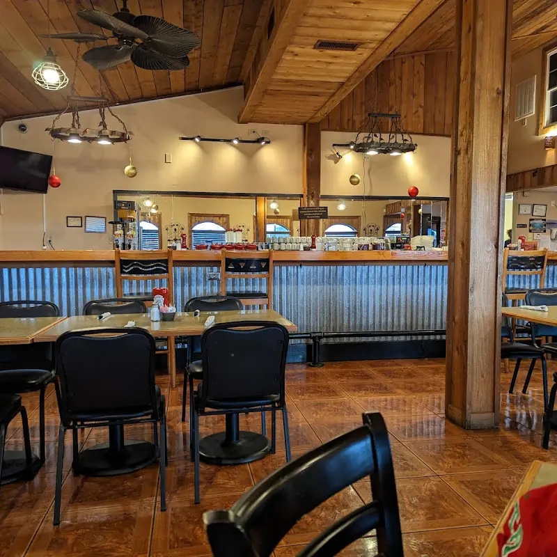 Raves Restaurant