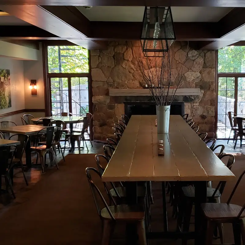 Sportsman's Bar