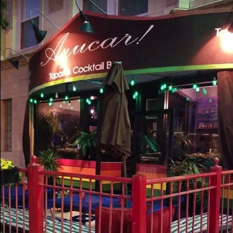 Azucar Tapas & Cocktails