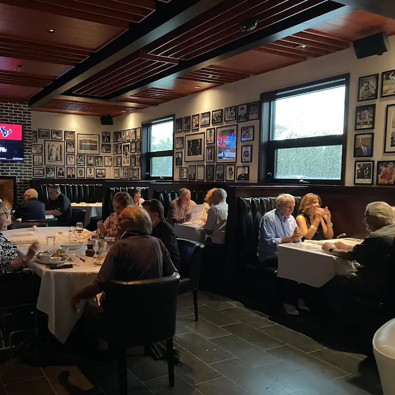 Carson’s Prime Steaks & Famous Barbecue – Deerfield (North Shore)