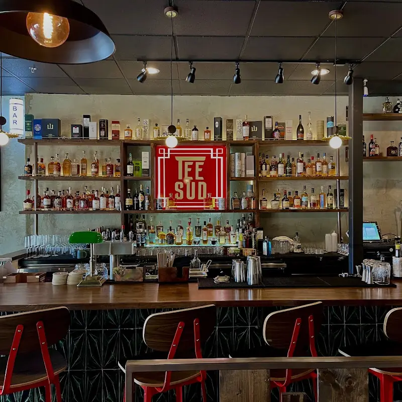 Tee Sud Thai Rustic and Bar