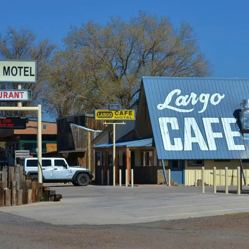Cafe de Largo