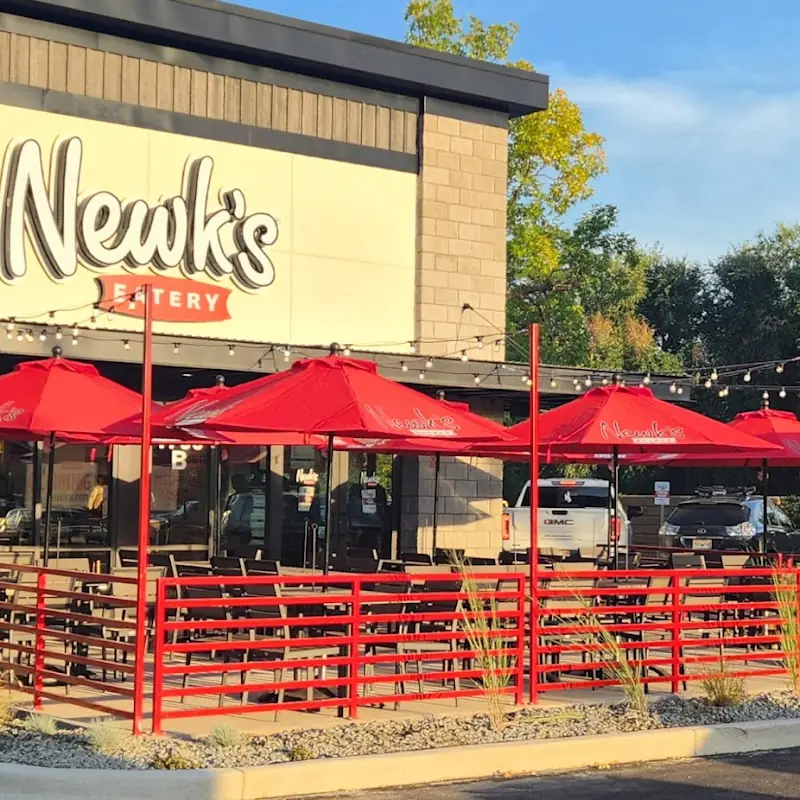 Newk's Eatery