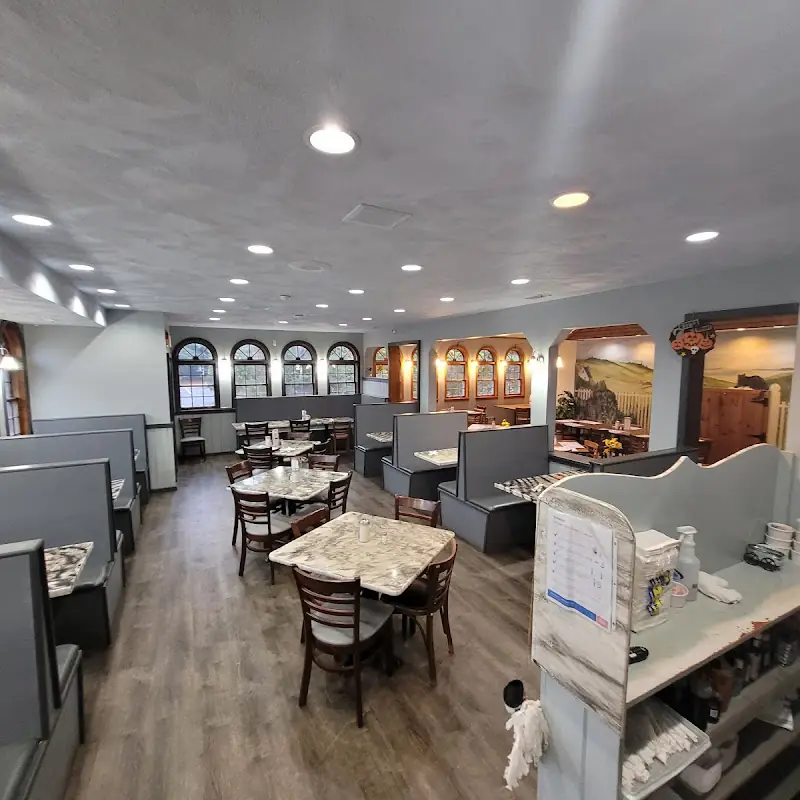 Merola’s Restaurant & Bar