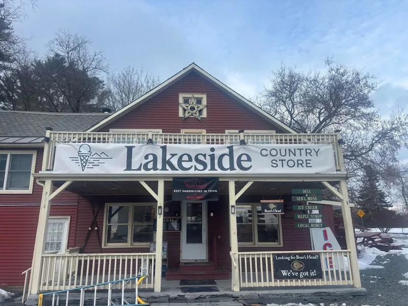 Lakeside Country Store