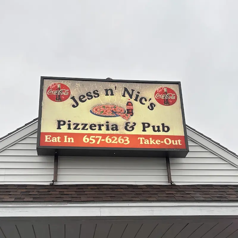 Jess 'n Nic's Pizzeria & Pub