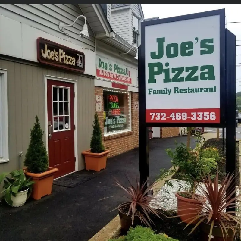 Joe's Pizza
