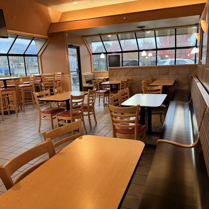 Dairy Queen Grill & Chill