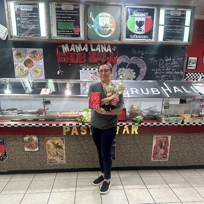 Mama Lana's Pizza & Pasta Bar