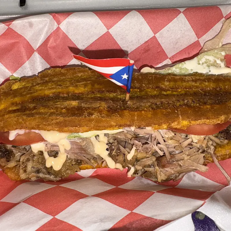 Las Jibaritas Spanish Cuisine Food Truck