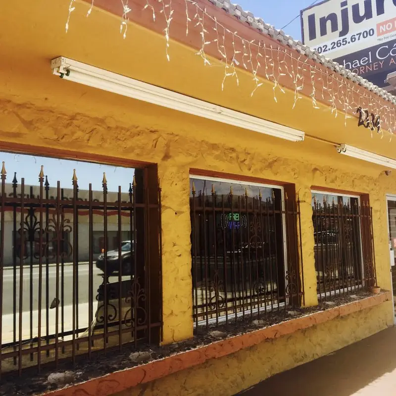Queso Fundido con Chorizo