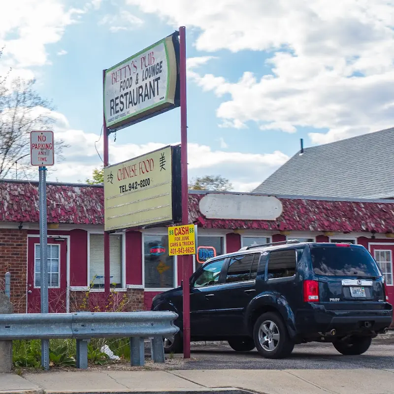 Betty’s Pub & Chinese Restaurant 美玲