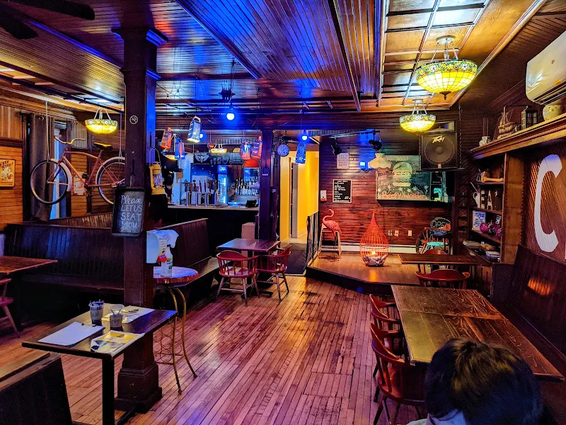 Backwoods Burger - Craft Beer Cookhouse