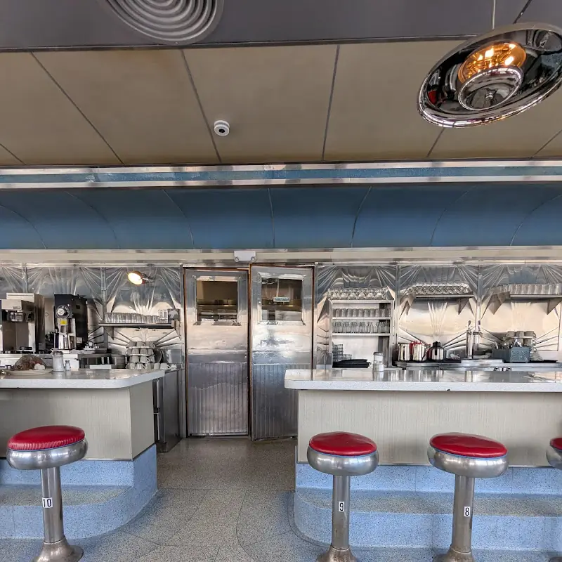 Doves Diner