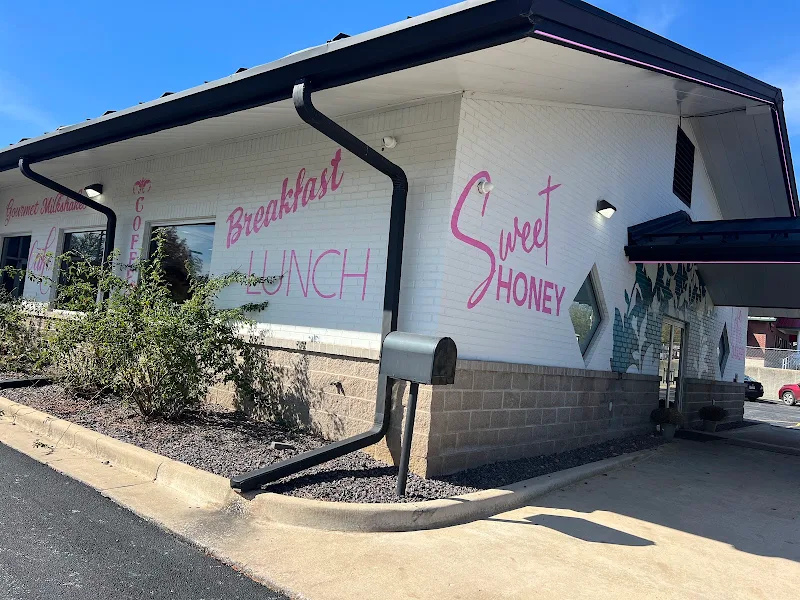 Sweet Honey Cafe & Bakery