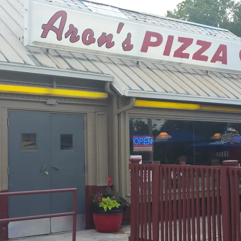 Aron's Pizza