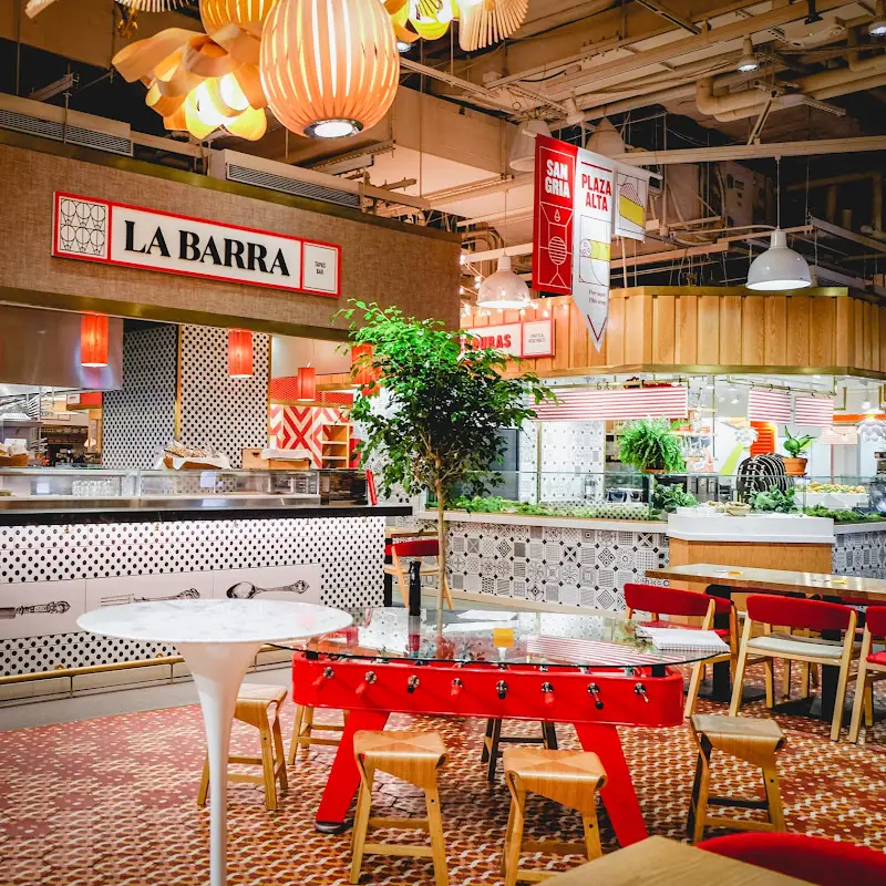 La Barra at Mercado Little Spain