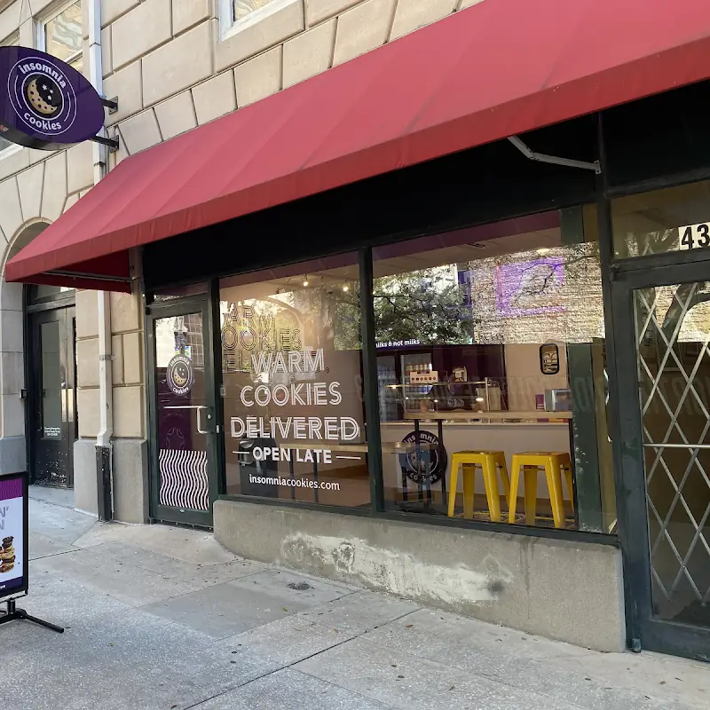 Insomnia Cookies