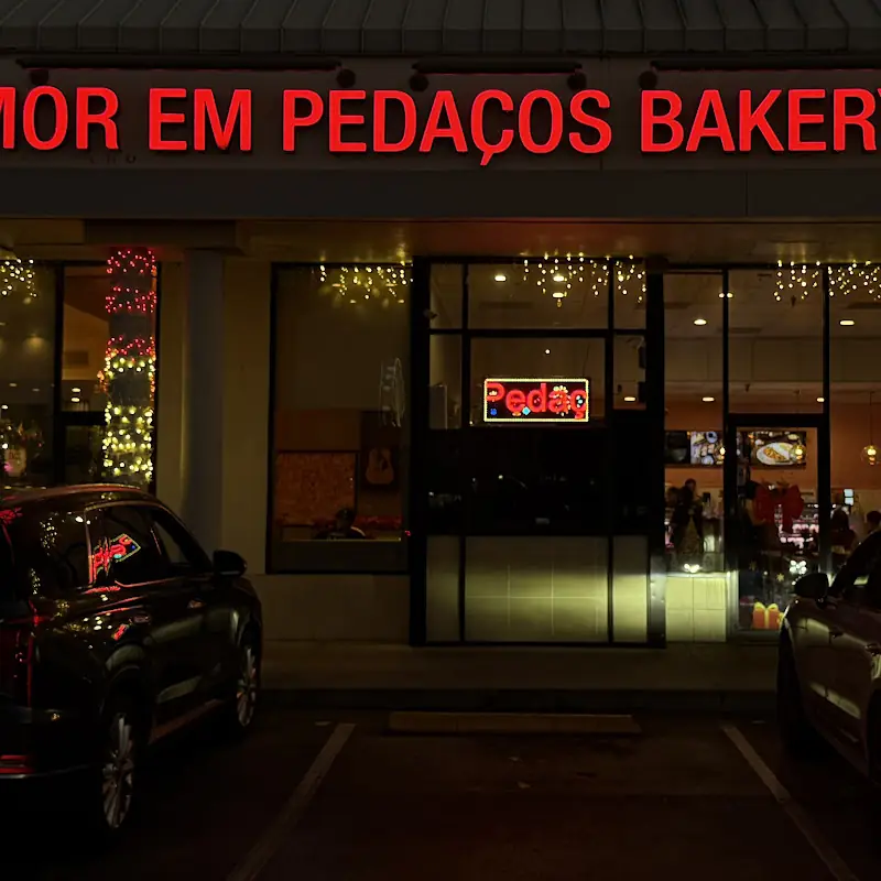 Amor em Pedaços Bakery
