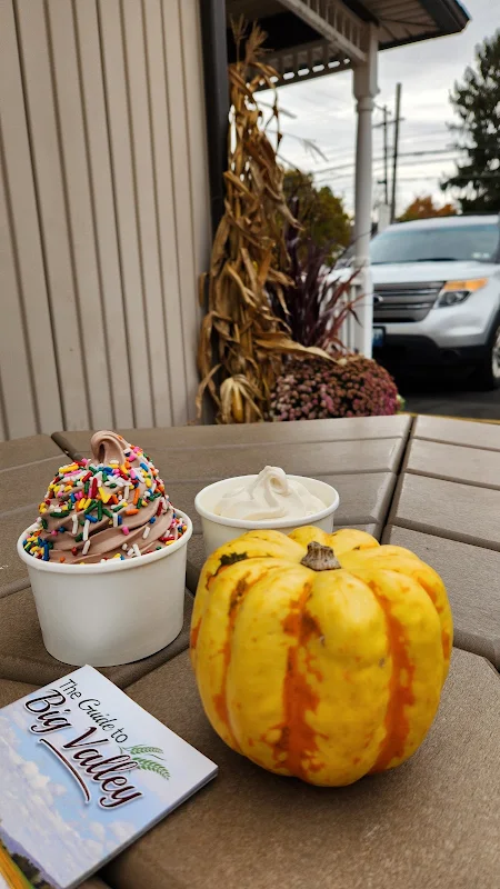 The Reedsville Creamery Ice Cream Stand