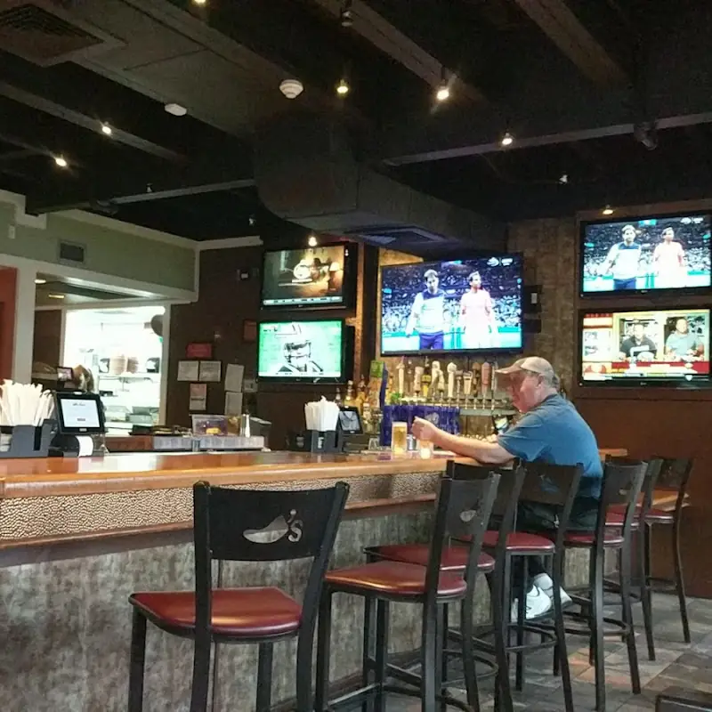Chili's Grill & Bar