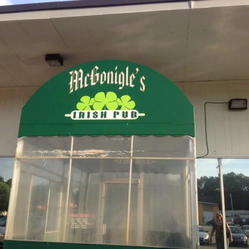 McGonigle's Irish Pub