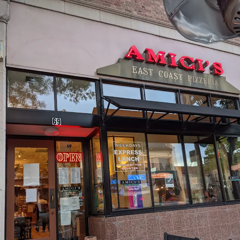Amici's East Coast Pizzeria