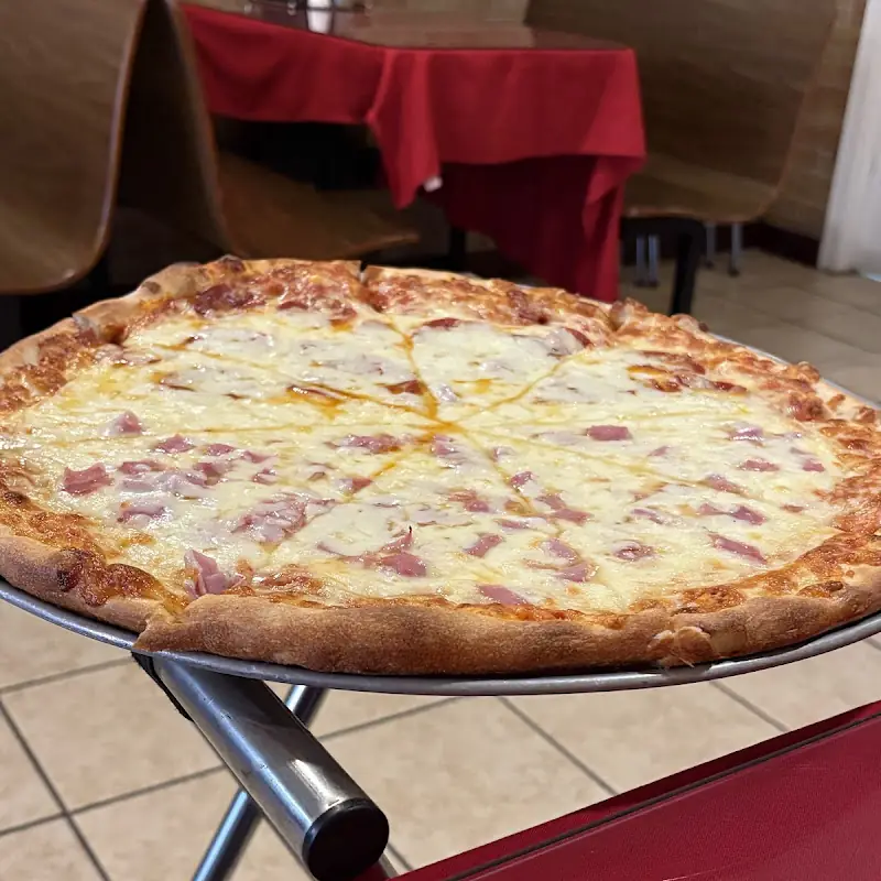 Pino's Pizza