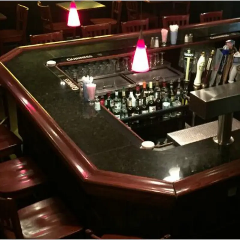 Erin Pub