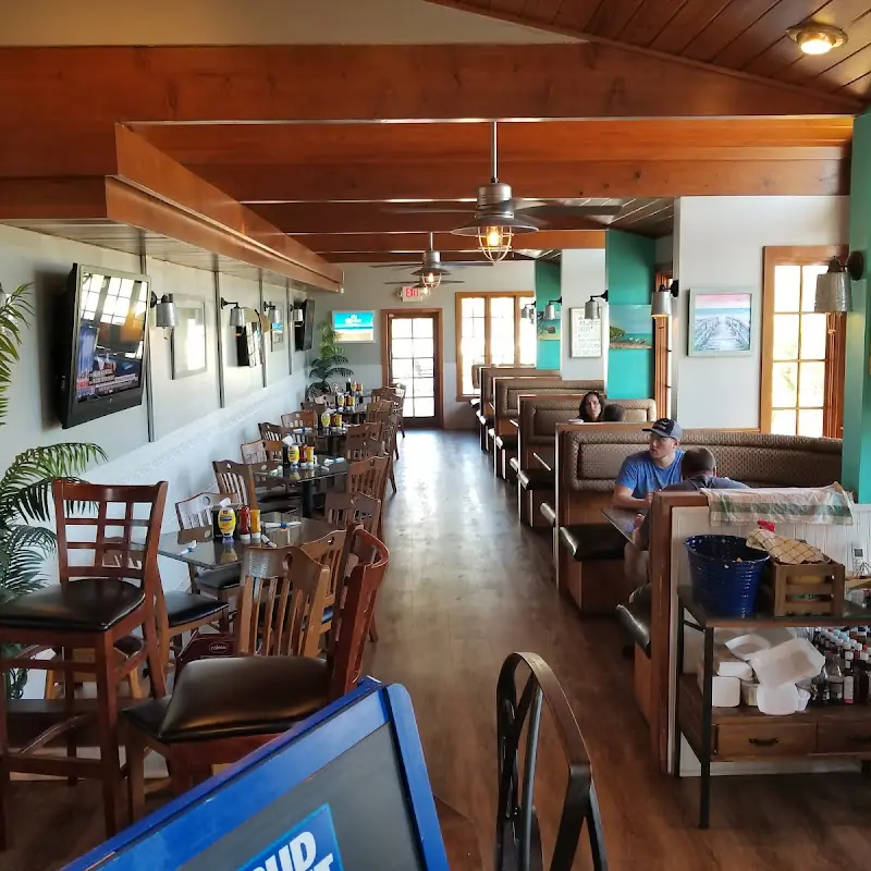 Lost Lagoon Wings and Grill