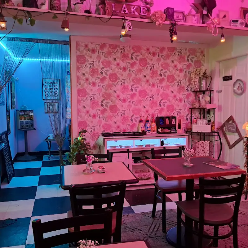 Babes & Buds Coffee Lounge and Boutique