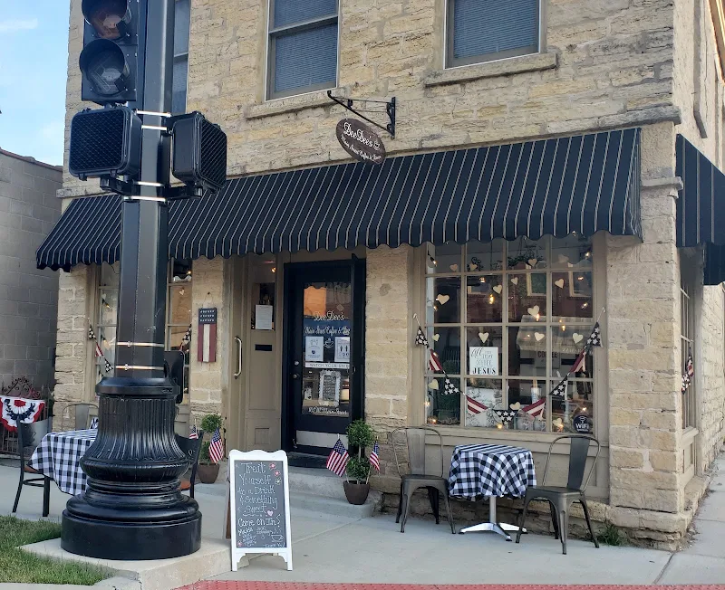 DeeDee's Main Street Coffee