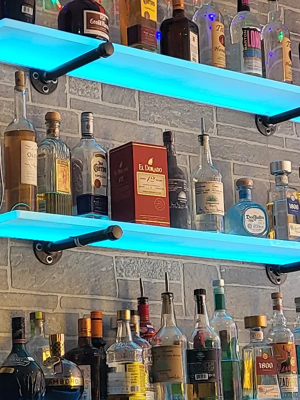El Dorado Bar & Grill