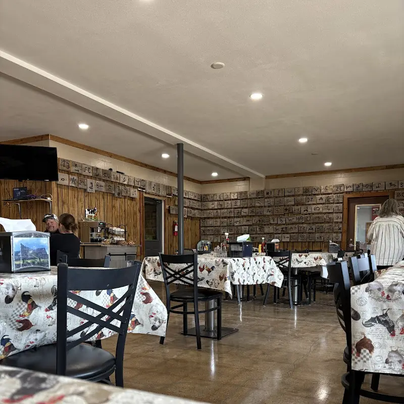 Memaw's Barnyard Cafe
