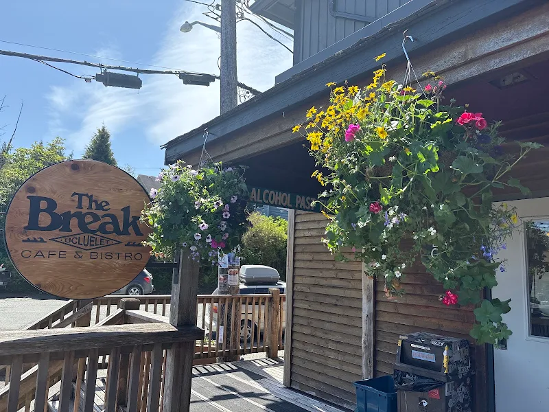 The Break Cafe & Bistro