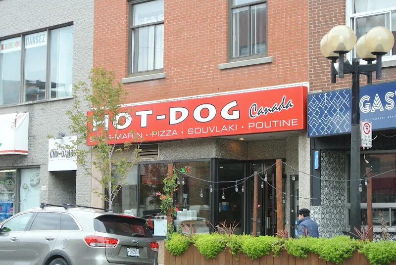 Canada Hot Dog