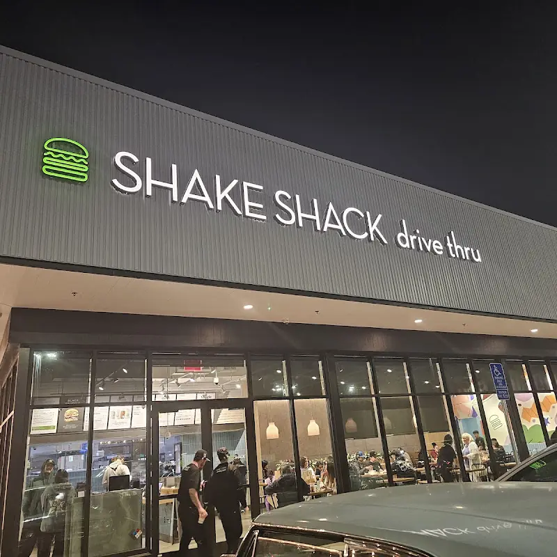 Shake Shack Oxnard