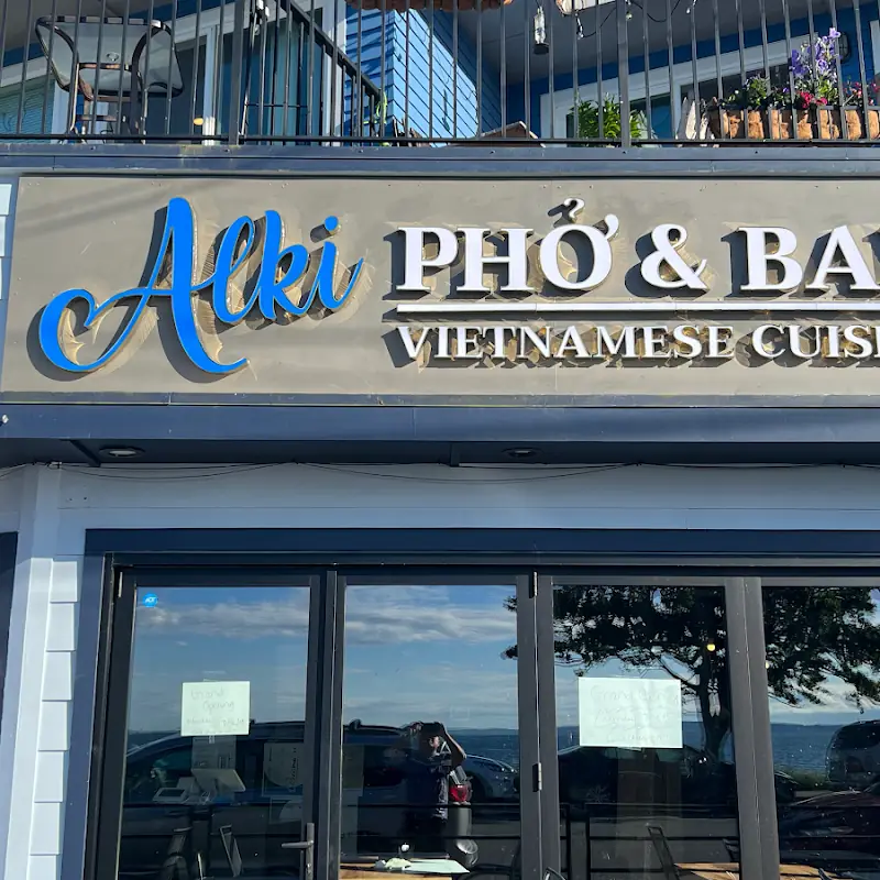 Alki Pho & Bar