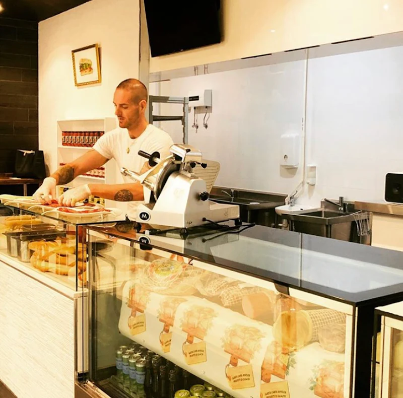 Conti Deli