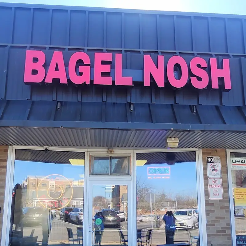 Bagel Nosh