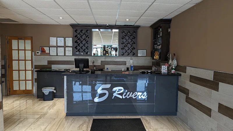 5 Rivers Restaurant & Bar - Indian Cuisine