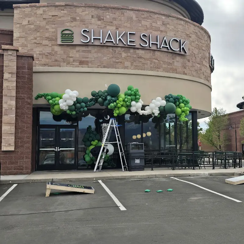 Shake Shack N Academy Blvd