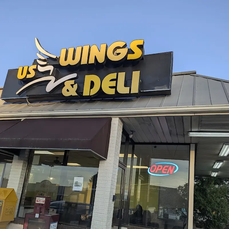 4 Boneless Wings Meal