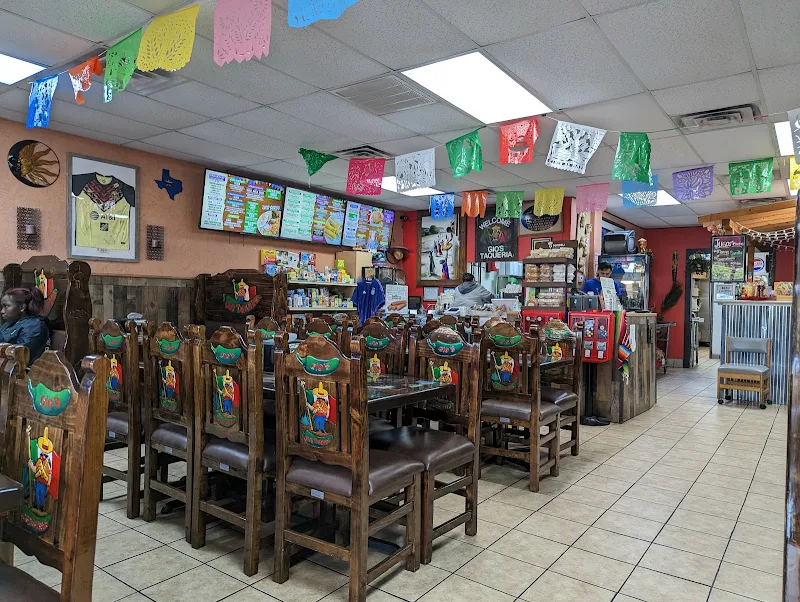 Gio's Taqueria
