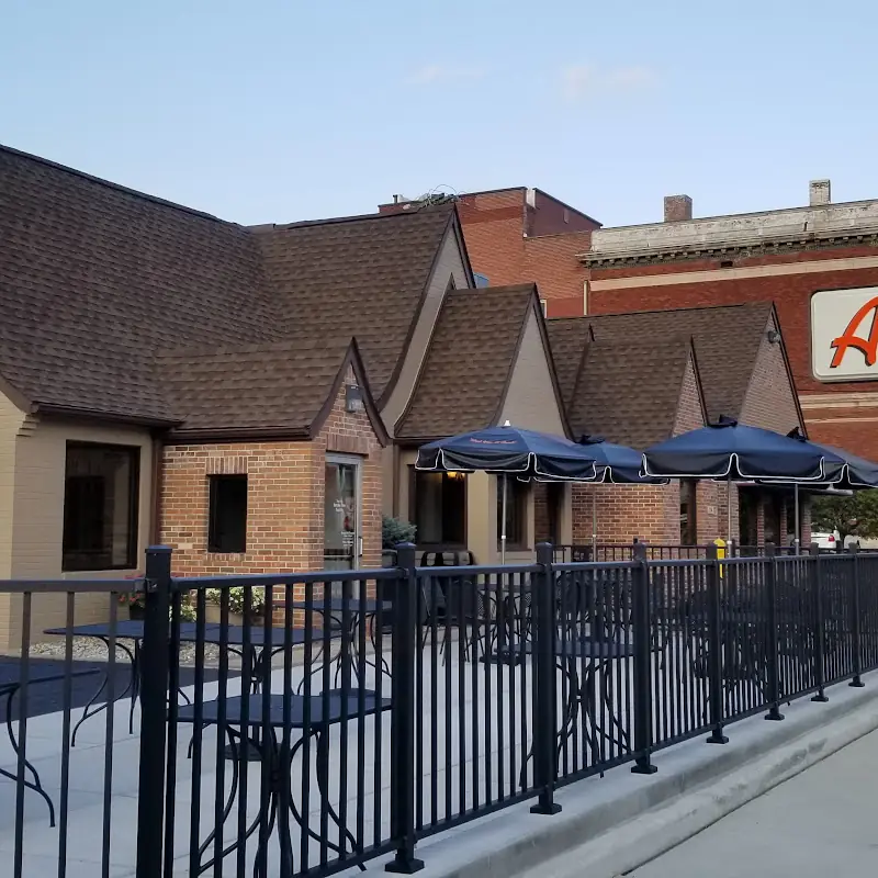 Arni's Crawfordsville