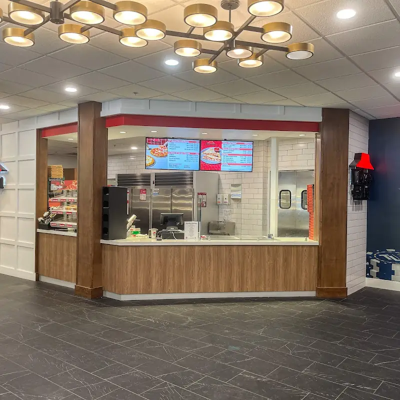 Pizza Hut at Tin Lizzie